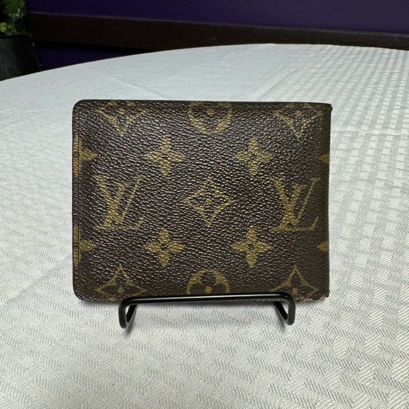 Louis Vuitton wallet - Picture 2 of 8
